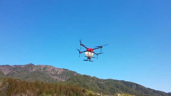 散布ドローンを活用した薬品散布